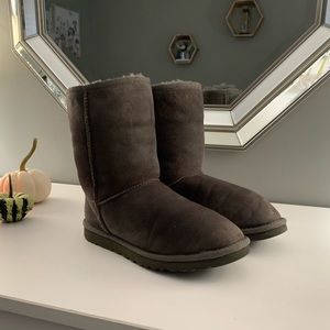 UGG Classic Short II Grey